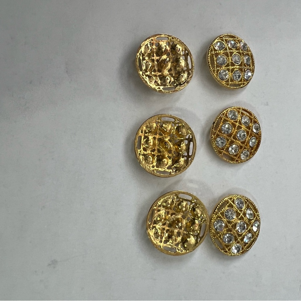Rhinestone buttons - Picture 2 of 3